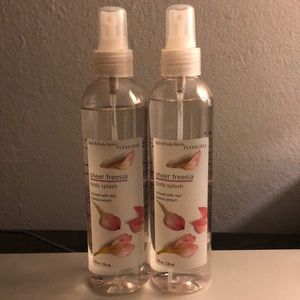 🆕 2 rare and retired sheer freesia body splash